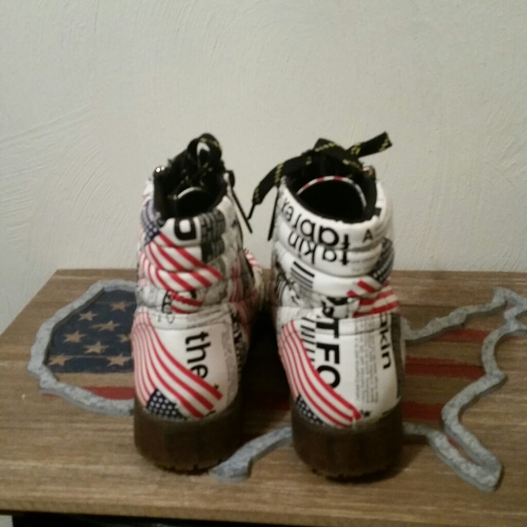 Ankle boots, Punk, USA flag, Newspaper Print, 9 Rare Find - Picture 6 of 9